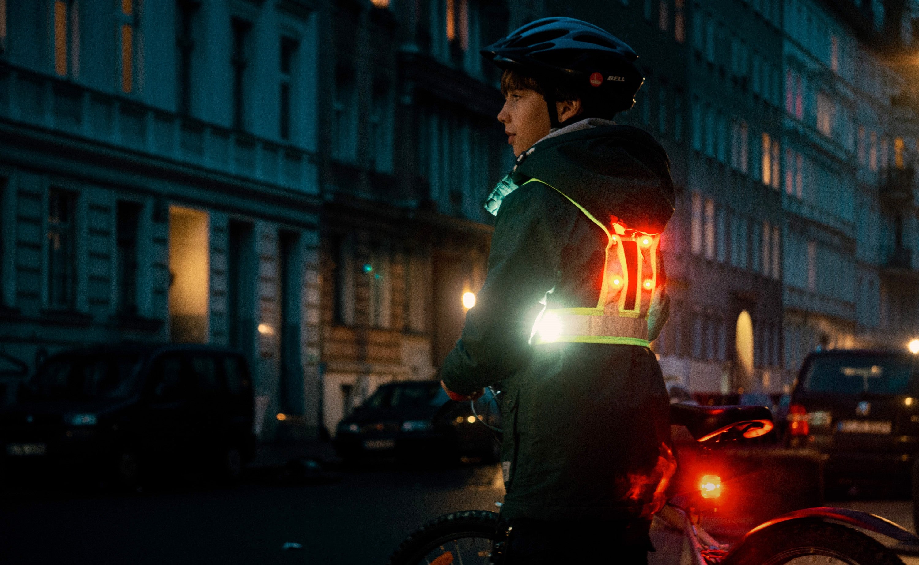 LED Warnwesten für Kinder und Fahrradfahrer
